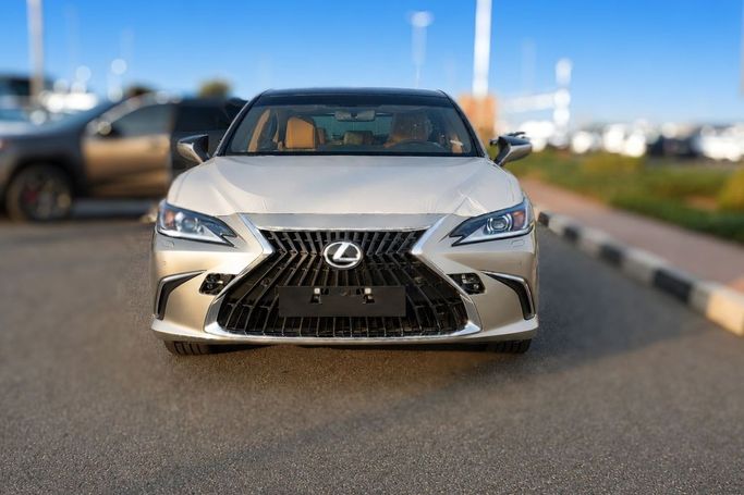 Новый Lexus ES 350 VII (XZ10) Рестайлинг 2, 3.5 л, 2026 в ОАЭ, Дубай от Hussein Ghulam Motors FZCO Серебристый цвет. GCC | AUTO.AE | Объявление #278233
