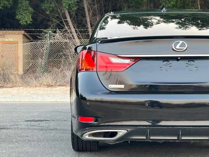Used Lexus GS 350 IV Facelift, 3.5 l, 2015 in Dubai by Prestige motors, Black color. GCC Specs | AUTO.AE