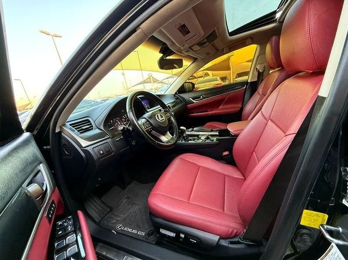 Подержанный Lexus GS 200t IV Рестайлинг, 2.0 л, 2016 в Дубае от Al Qemah Used Cars Черный цвет. Американская | AUTO.AE