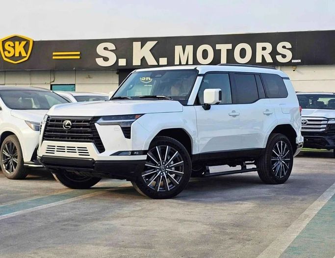 Новый Lexus GX 550 III, 3.4 л, 2025 в Дубае от SK Motors Белый цвет. GCC | AUTO.AE