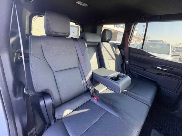 Новый Lexus GX 550 III, 3.4 л, 2024 в Дубае от Titanum Cars Белый цвет. Other | AUTO.AE