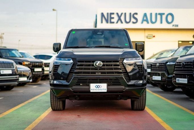 جديدة Lexus GX 550 ثالثاً, 3.4 l, 2024 في في دبي من Nexus Auto FZE، اللون أسود. المواصفات الكندية | AUTO.AE