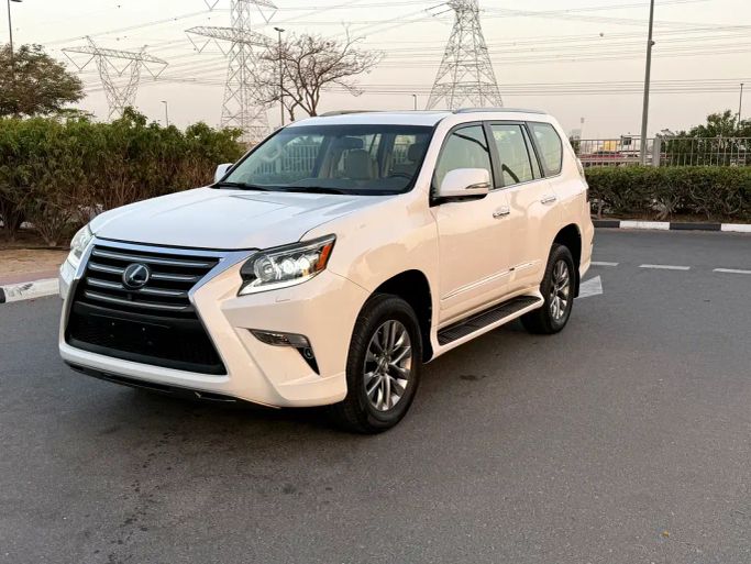 Подержанный Lexus GX 460 II Рестайлинг, 4.6 л, 2014 в Дубае от ALMUWAFAQ MOTORS Белый цвет. GCC | AUTO.AE | Объявление #264327