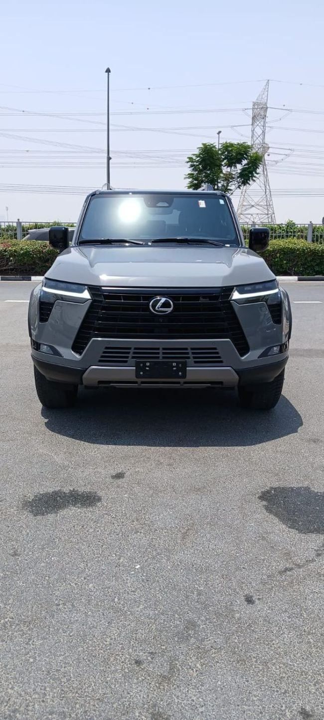 مستعملة Lexus GX 550 ثالثاً, 3.4 l, 2025 في في دبي من Al Warqa Used Cars LLC، اللون رمادي. المواصفات الكندية | AUTO.AE | إعلان #272433