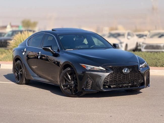 Подержанный Lexus IS 300 III Рестайлинг 2, 3.5 л, 2024 в Дубае от GHAZNI MOTORS Черный цвет. Американская | AUTO.AE | Объявление #259097