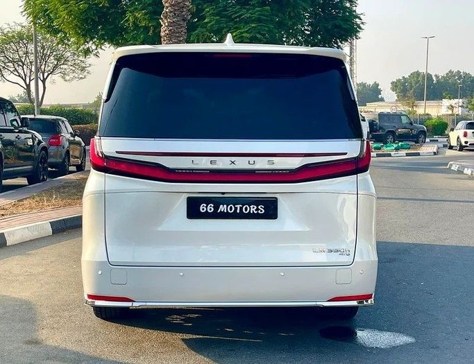 Used Lexus LM 350h II, 2.5 l, 2024 in Dubai by 66 Motors, White color. European Specs | AUTO.AE