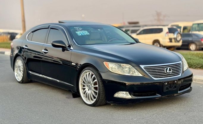 Подержанный Lexus LS 460 IV Рестайлинг, 4.6 л, 2009 в Дубае от Saeed Auto Черный цвет. Японская | AUTO.AE