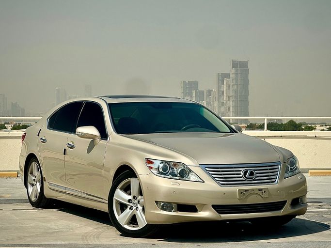 Used ⁦Lexus LS 460 L IV Facelift, 4.6 l, 2011⁩ in UAE, Dubai by Gulf Motors, Beige color. American Specs | AUTO.AE | Listing #290033