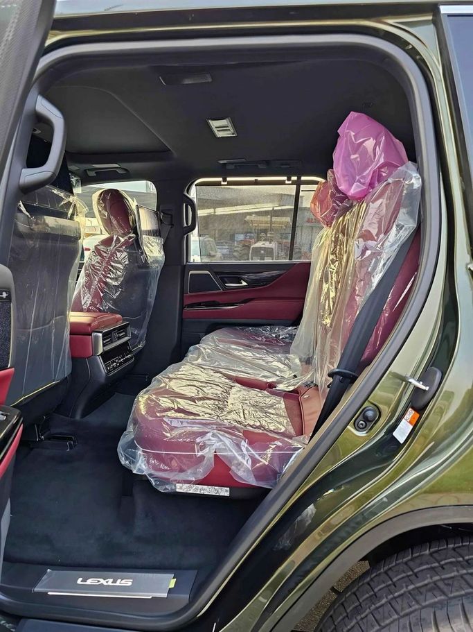 New Lexus LX 600 IV, 3.4 l, 2025 in Dubai by SK Motors, Green color. GCC Specs | AUTO.AE