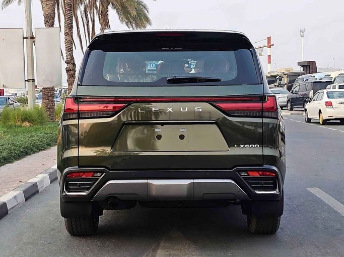 Новый Lexus LX 600 IV, 3.4 л, 2025 в Дубае от SK Motors Зеленый цвет. GCC | AUTO.AE
