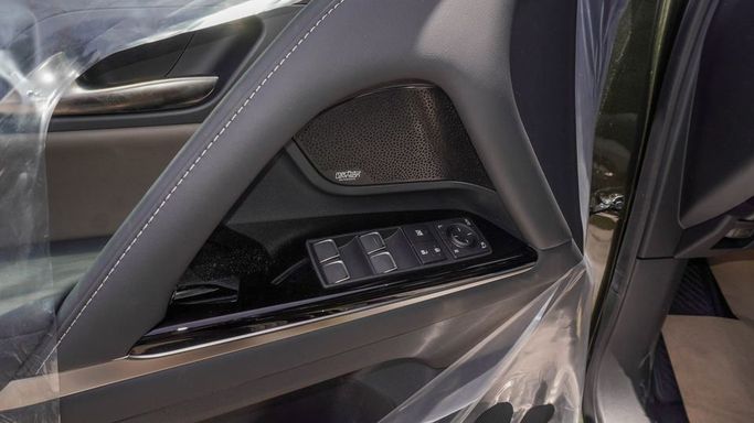 Новый Lexus LX 600 IV, 3.4 л, 2025 в Дубае от Najem Motors Зеленый цвет. GCC | AUTO.AE