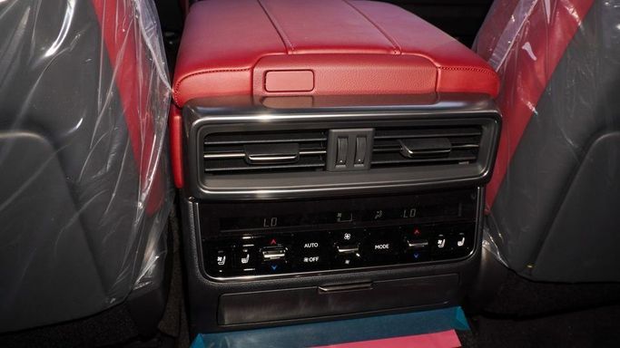 New Lexus LX 700h IV, 3.4 l, 2025 in Dubai by Najem Motors, Green color. GCC Specs | AUTO.AE