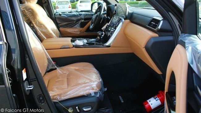Новый Lexus LX 600 IV, 3.4 л, 2024 в Дубае от Falcons GT Motors FZCO Черный цвет. GCC | AUTO.AE