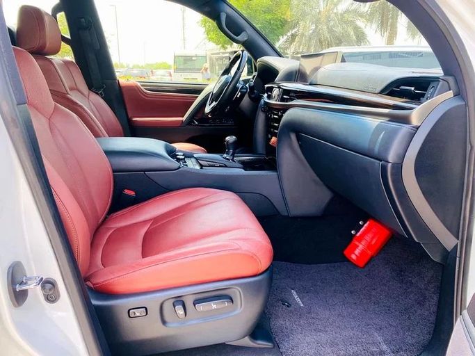 Used Lexus LX 570 III Facelift 2, 5.7 l, 2019 in Dubai by Formula Motors, White color. GCC Specs | AUTO.AE