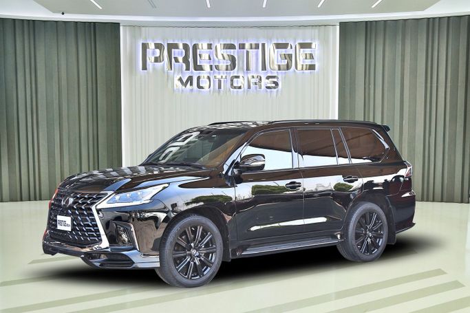 Подержанный Lexus LX 570 III Рестайлинг 2, 5.7 л, 2019 в Дубае от Prestige motors Черный цвет. GCC | AUTO.AE