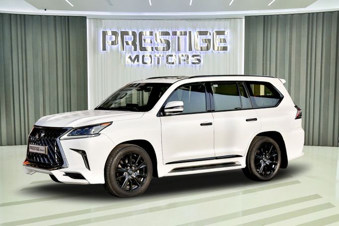 Подержанный Lexus LX 570 III Рестайлинг 2, 5.7 л, 2020 в Дубае от Prestige motors Белый цвет. GCC | AUTO.AE