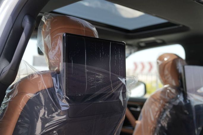 Новый Lexus LX 700h IV, 3.4 л, 2025 в Дубае от My Way Motors Белый цвет. GCC | AUTO.AE