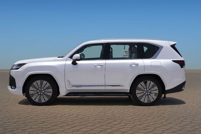 Новый Lexus LX 700h IV, 3.4 л, 2025 в Дубае от My Way Motors Белый цвет. GCC | AUTO.AE