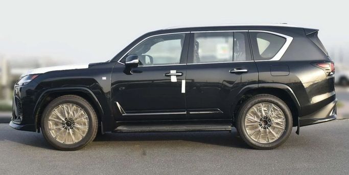 Новый Lexus LX 700h IV, 3.4 л, 2025 в Дубае от My Way Motors Черный цвет. GCC | AUTO.AE