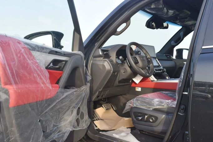 Новый Lexus LX 700h IV, 3.4 л, 2025 в Дубае от My Way Motors Черный цвет. GCC | AUTO.AE