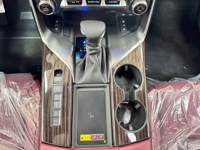 Новый Lexus LX 500d IV, 3.3 л, 2025 в Дубае от Allied Motors Черный цвет. GCC | AUTO.AE