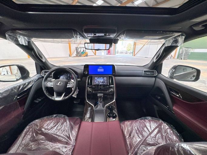 Новый Lexus LX 500d IV, 3.3 л, 2025 в Дубае от Allied Motors Черный цвет. GCC | AUTO.AE