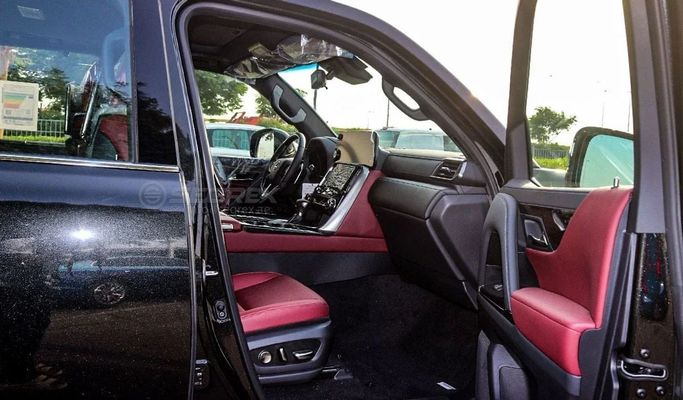 New Lexus LX 500d IV, 3.3 l, 2025 in Dubai by Segrex Auto, Black color. GCC Specs | AUTO.AE
