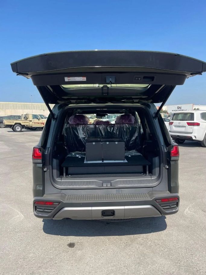 Новый Lexus LX 700h IV, 3.4 л, 2025 в Дубае от World Center Motors FZE Зеленый цвет. GCC | AUTO.AE