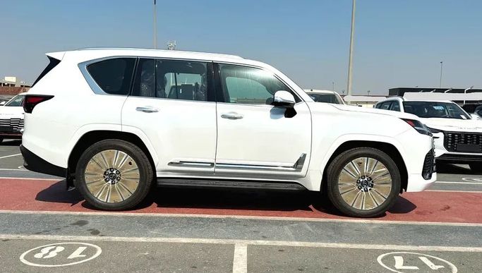 New Lexus LX 700h IV, 3.4 l, 2025 in Dubai by Valcor Auto, White color. GCC Specs | AUTO.AE