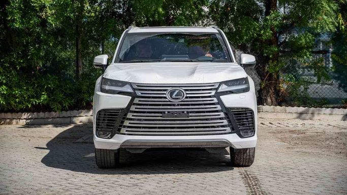 Новый Lexus LX 700h IV, 3.4 л, 2026 в Дубае от Auto Vision LLC Белый цвет.  | AUTO.AE | Объявление #245169