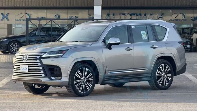 جديدة Lexus LX 700h رابعاً, 3.4 l, 2026 في في دبي من Automax®، اللون فضي.  | AUTO.AE | إعلان #268864