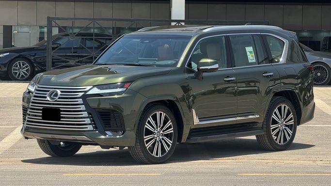 جديدة Lexus LX 700h رابعاً, 3.4 l, 2026 في في دبي، اللون أخضر. مواصفات الخليج | AUTO.AE | إعلان #269175