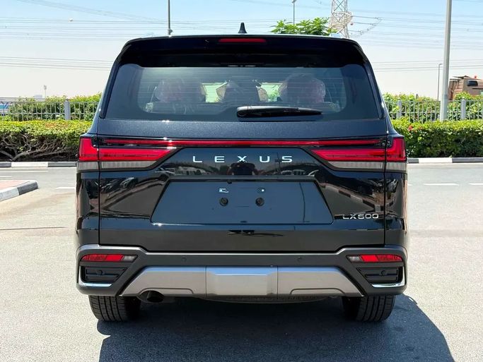 جديدة Lexus LX 600 رابعاً، 3.4 لتر، 2026 في الإمارات، دبي من Royal Motors، اللون أسود. مواصفات الخليج | AUTO.AE | إعلان #295347 — صورة 18 من 20