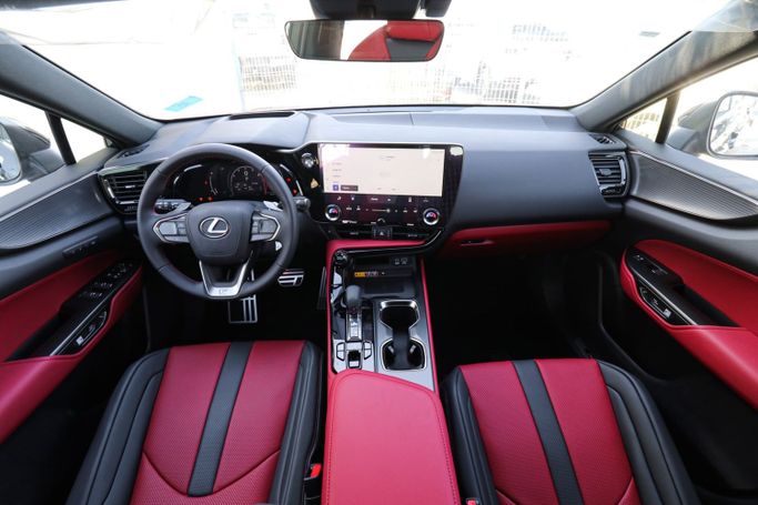 Новый Lexus NX 350 II, 2.4 л, 2024 в Дубае от Atlantic Motors FZCO Черный цвет.  | AUTO.AE