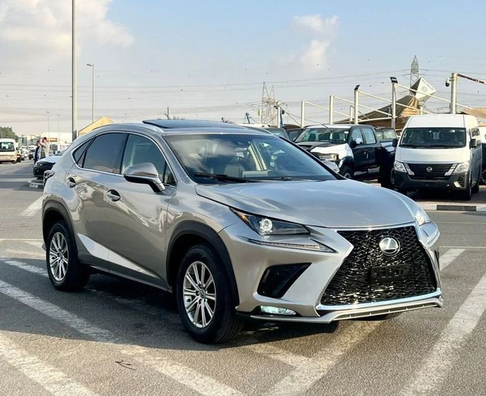 مستعملة Lexus NX 300 أنا فيس ليفت, 2.0 l, 2020 في في دبي من SIKANDAR MOTORS، اللون فضي. مواصفات الخليج | AUTO.AE | إعلان #270081