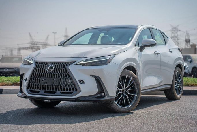 جديدة Lexus NX 350 ثانياً, 2.4 l, 2025 في في الإمارات, دبي من Hussein Ghulam Motors FZCO، اللون أبيض. مواصفات الخليج | AUTO.AE | إعلان #278427