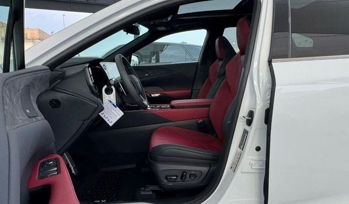 Новый Lexus RX 350 V, 2.4 л, 2025 в Дубае от Dresden Motors Белый цвет. Канадская | AUTO.AE