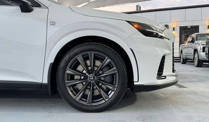 Новый Lexus RX 350 V, 2.4 л, 2025 в Дубае от Dresden Motors Белый цвет. Канадская | AUTO.AE
