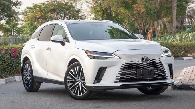 Новый Lexus RX 350 V, 2.4 л, 2025 в Дубае от Dresden Motors Белый цвет. Канадская | AUTO.AE