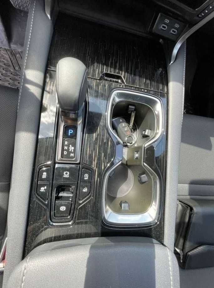 Новый Lexus RX 350 V, 2.4 л, 2023 в Дубае от Mohamed Hakim Motors Белый цвет. Other | AUTO.AE