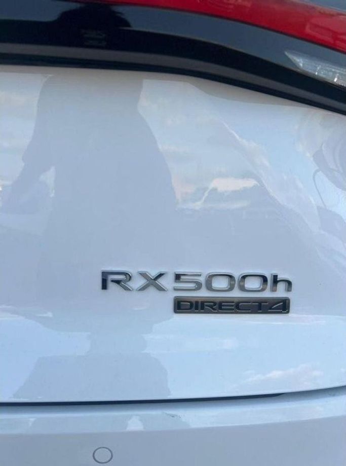 Новый Lexus RX 500h V, 2.4 л, 2024 в Дубае от Mohamed Hakim Motors Белый цвет. Other | AUTO.AE