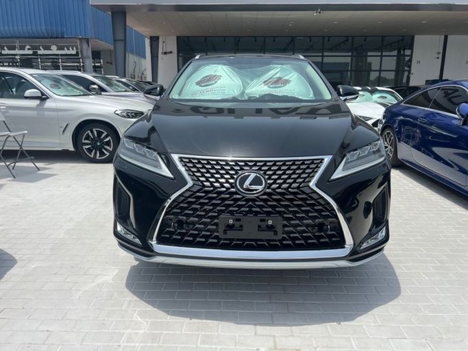 Новый Lexus RX 350L IV Рестайлинг, 3.5 л, 2021 в Дубае от Quatro Motors Черный цвет.  | AUTO.AE
