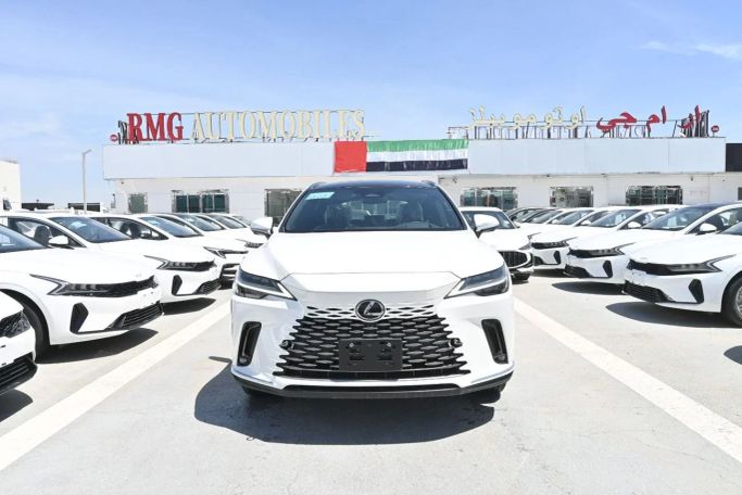 جديدة Lexus RX 350h V, 2.5 l, 2025 في في دبي من RMG Automobiles، اللون أبيض. مواصفات الخليج | AUTO.AE | إعلان #266064