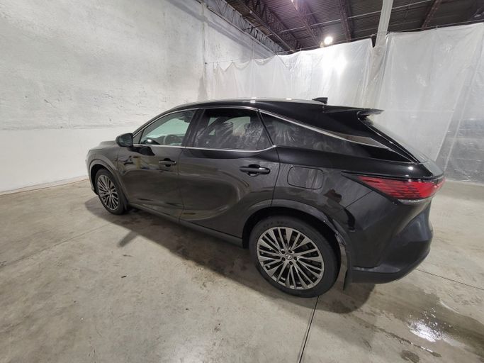 جديدة Lexus RX 350h V، 2.5 لتر، 2026 في الإمارات، دبي، اللون أسود. المواصفات الكندية | AUTO.AE | إعلان #281963 — صورة 15 من 28