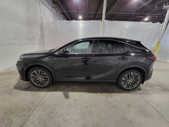 جديدة Lexus RX 350h V، 2.5 لتر، 2026 في الإمارات، دبي، اللون أسود. المواصفات الكندية | AUTO.AE | إعلان #281963 — صورة 17 من 28