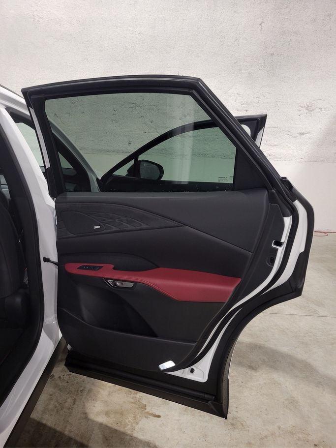Новый Lexus RX 350 V, 2.4 л, 2026 в ОАЭ, Дубай Белый цвет. Канадская | AUTO.AE | Объявление #281971 — фото 12 из 30
