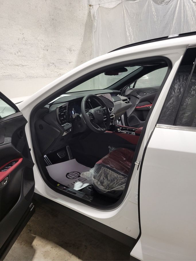 Новый Lexus RX 350 V, 2.4 л, 2026 в ОАЭ, Дубай Белый цвет. Канадская | AUTO.AE | Объявление #281971 — фото 6 из 30