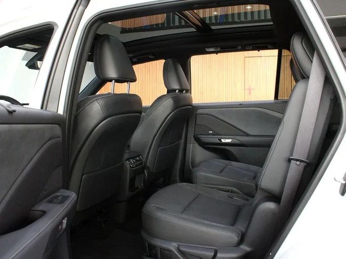 Подержанный Lexus TX 350, 2.4 л, 2024 в Дубае от Hot Wheel Used Motors Белый цвет. Other | AUTO.AE