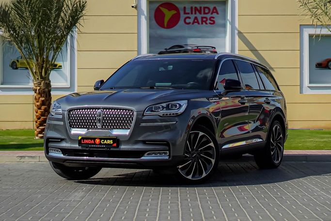 Подержанный Lincoln Aviator II, 3.0 л, 2023 в Дубае от Linda Cars Серый цвет. GCC | AUTO.AE