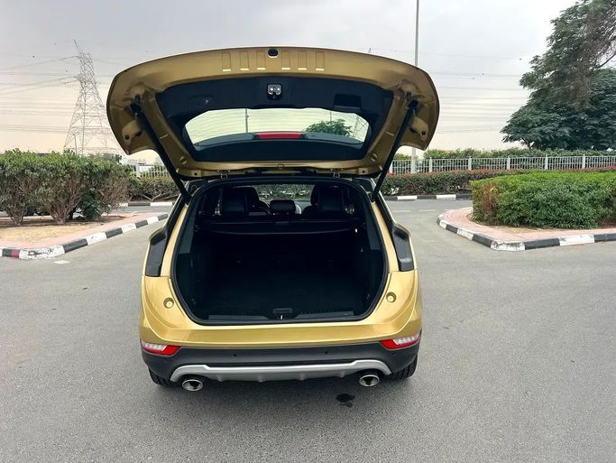 Used Lincoln MKC I, 2.0 l, 2015 in Dubai by First Choice Motors, Golden color. GCC Specs | AUTO.AE